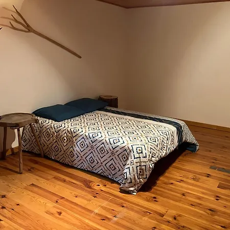 Δωμάτια σε οικογενειακή κατοικία Relais Nofeer Et Tables D Hotes Monlet